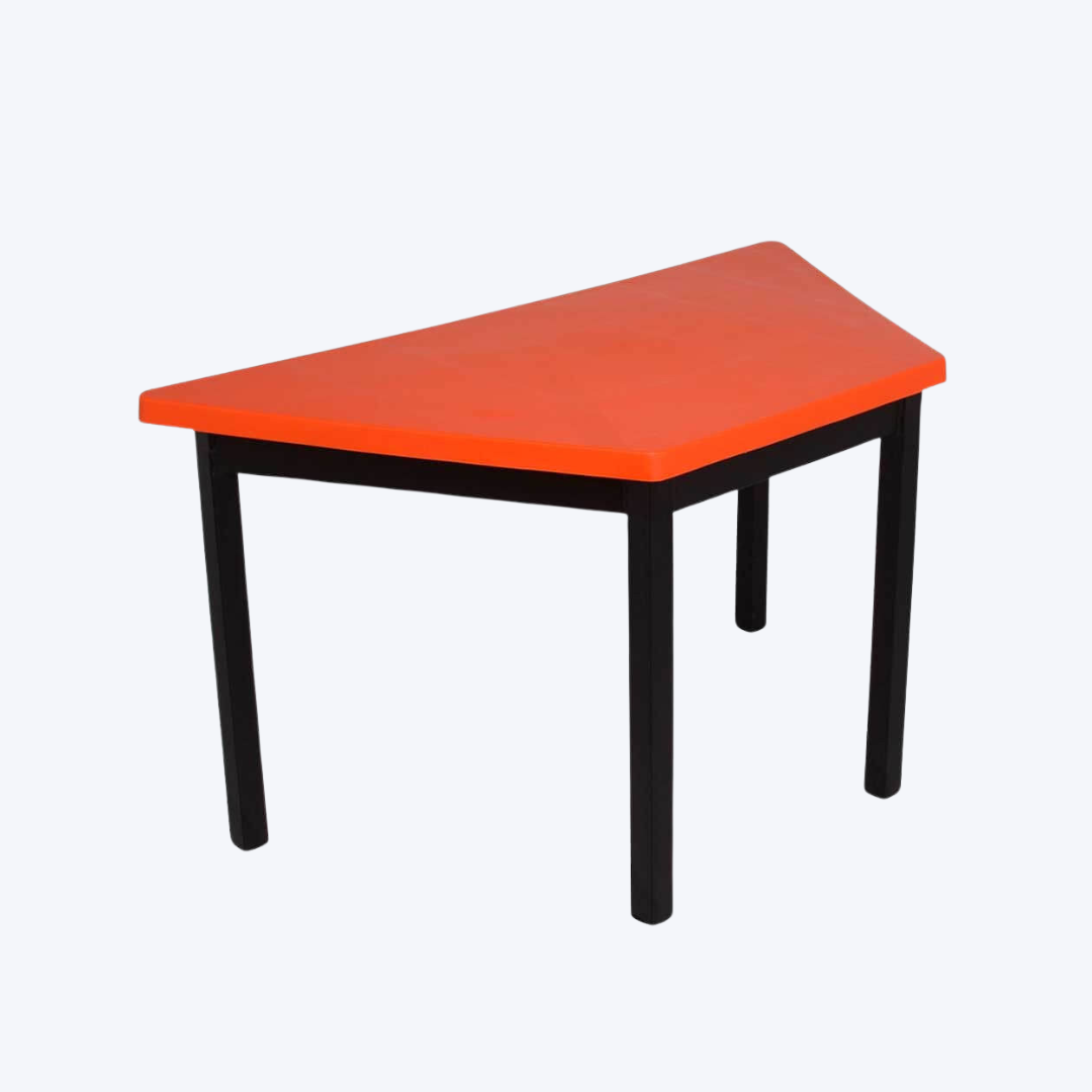 Mesa Escolar Trapezoidal Grande (60 x 75 x 1.20 MTS)